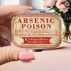 ⭐️ Columbia Pharmacy Arsenic Poison Tin/Pill Case New